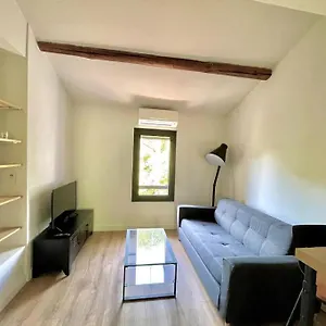 ravissant-appartement-5min-du-centre-ville-daix.aixenprovencehotels.org/